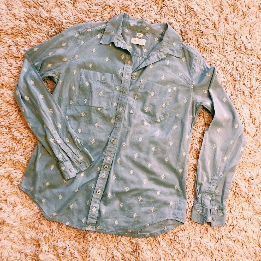 Ann Taylor Loft Blue The Softened Shirt Button Up - Picture 2 of 8
